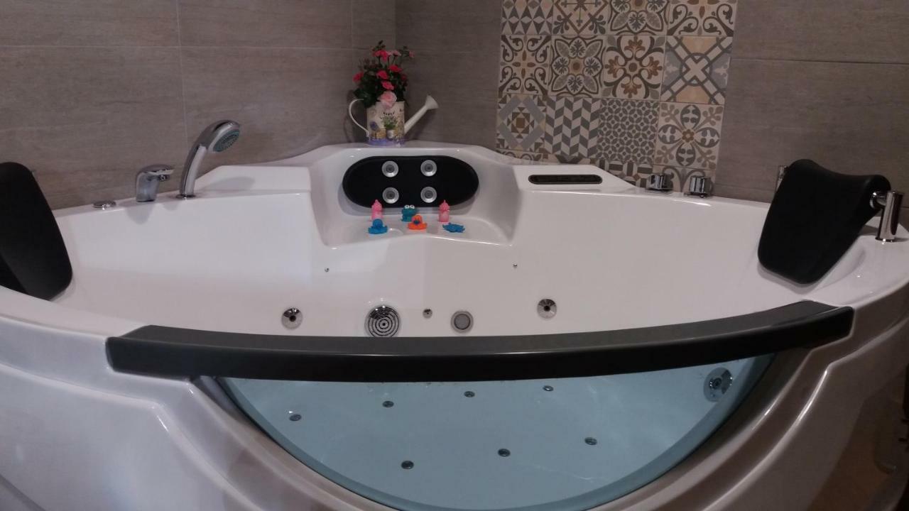 Lagar II Con Jacuzzi Villa Curiel de Duero Kültér fotó